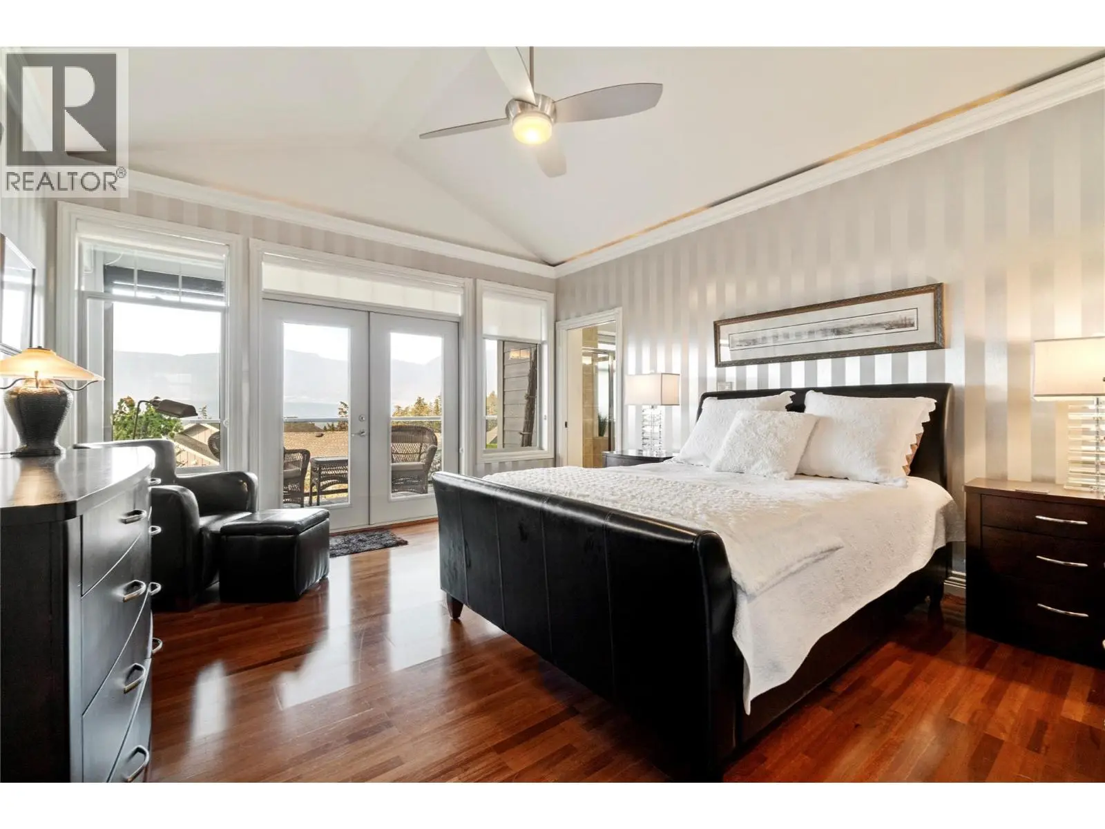 2990 20 Street Ne Unit# 33. Salmon Arm, British Columbia