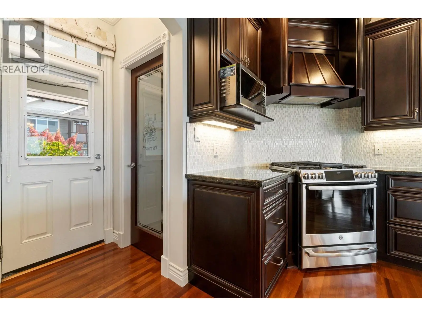 2990 20 Street Ne Unit# 33. Salmon Arm, British Columbia