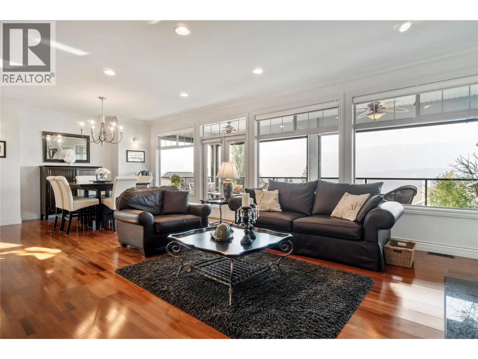 2990 20 Street Ne Unit# 33. Salmon Arm, British Columbia