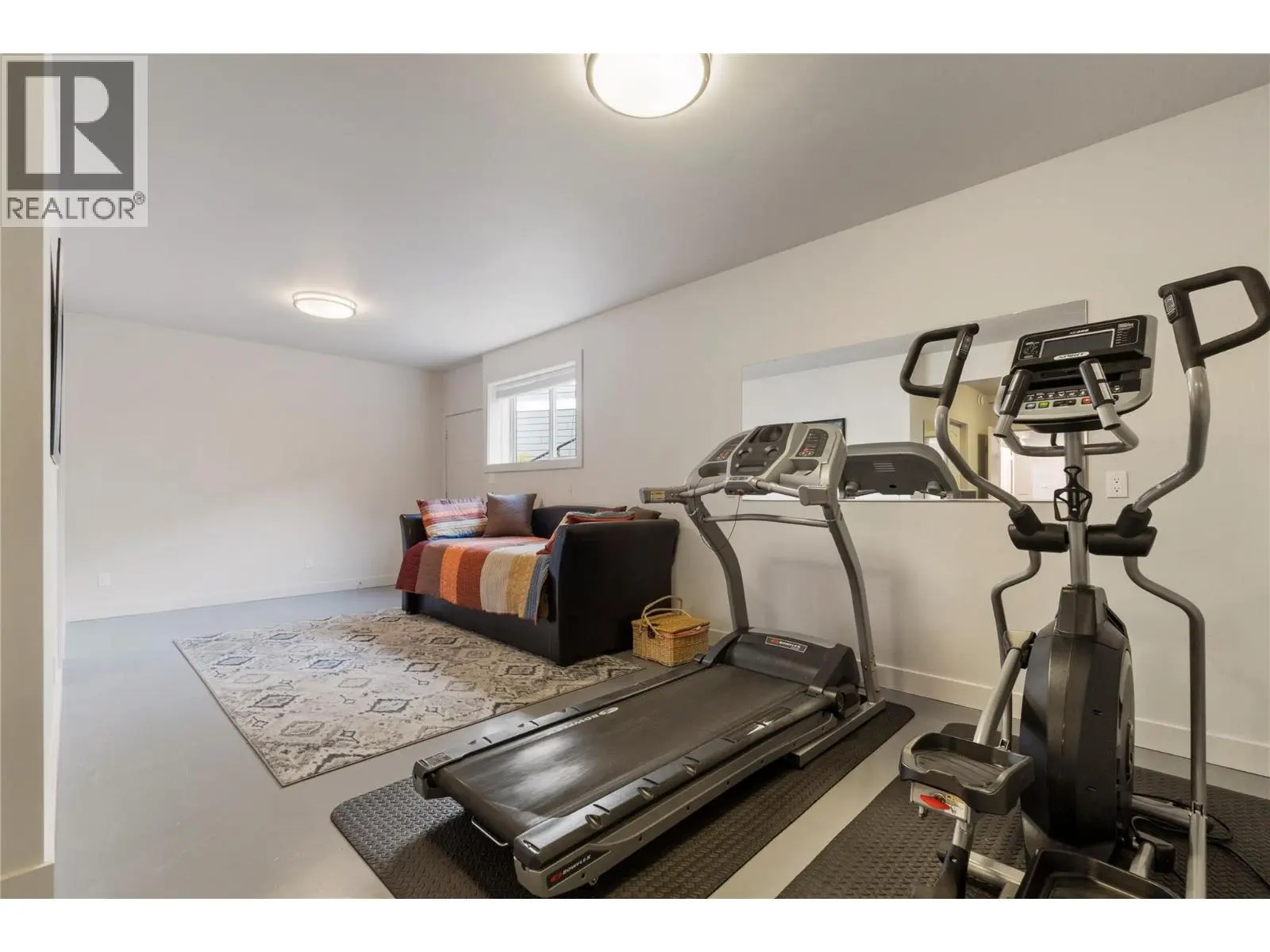 2990 20 Street Ne Unit# 33. Salmon Arm, British Columbia