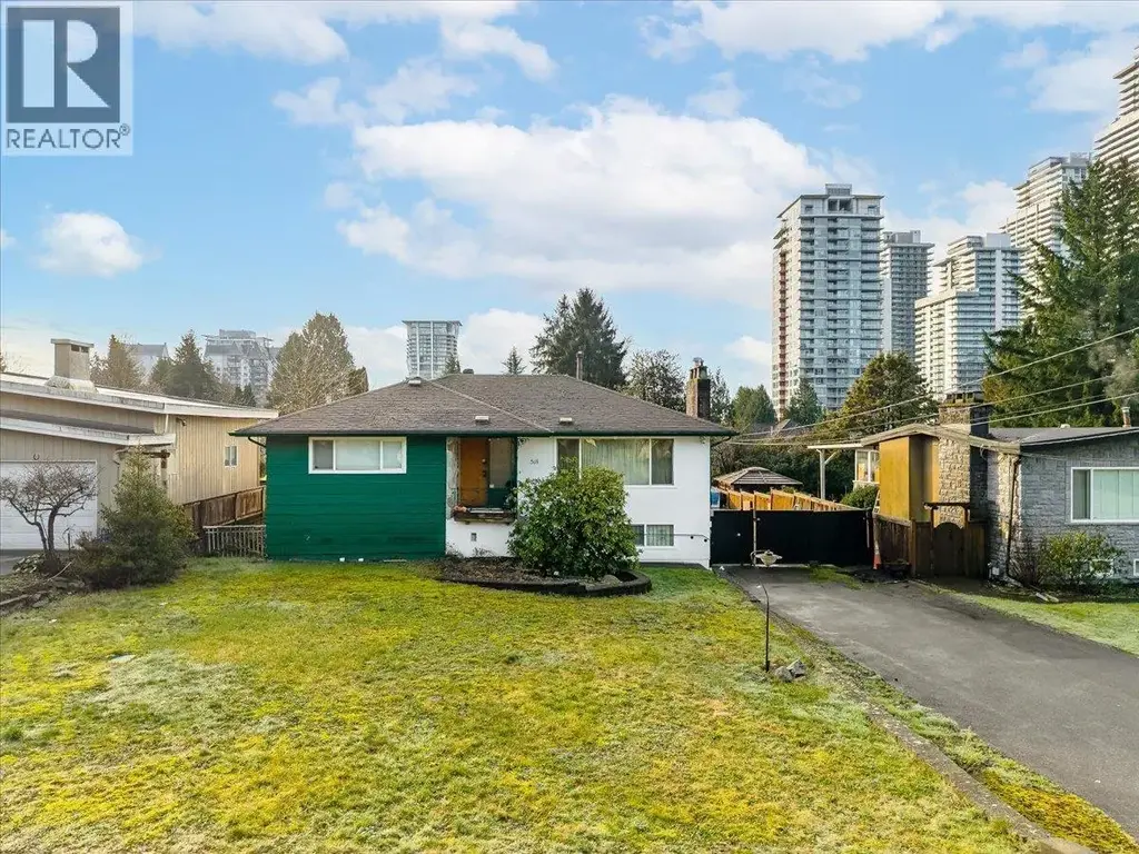 518 Appian Way, Coquitlam