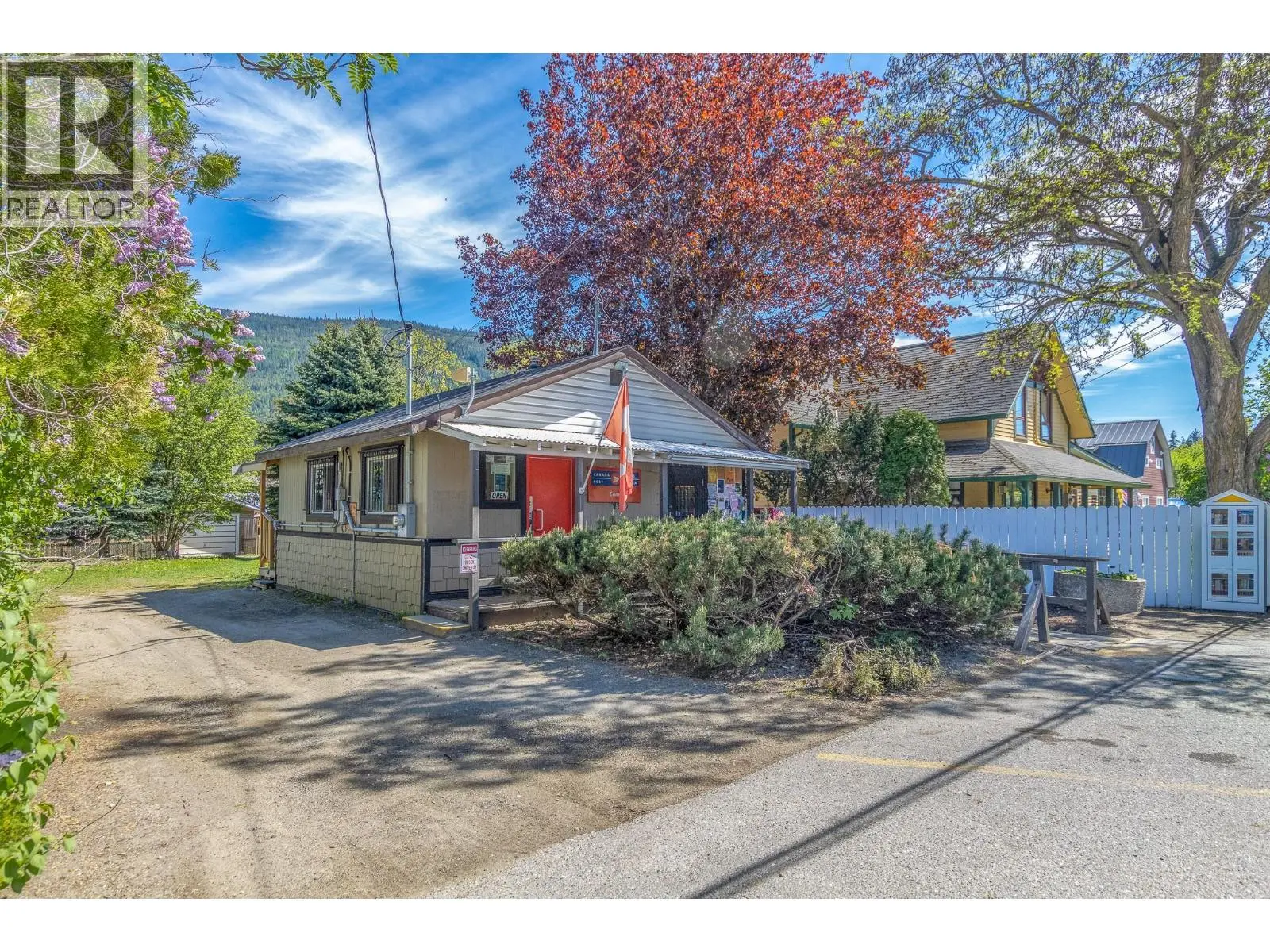 7310 50 Street Ne. Salmon Arm, British Columbia