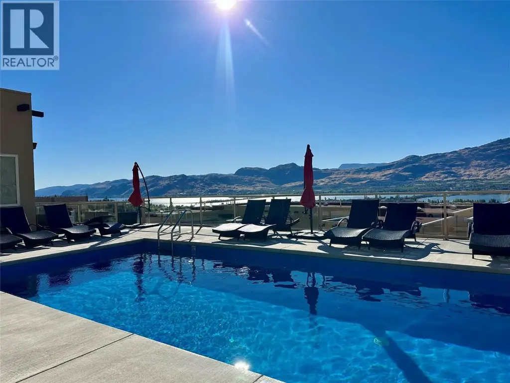2000 Valleyview Drive Unit# 33, Osoyoos
