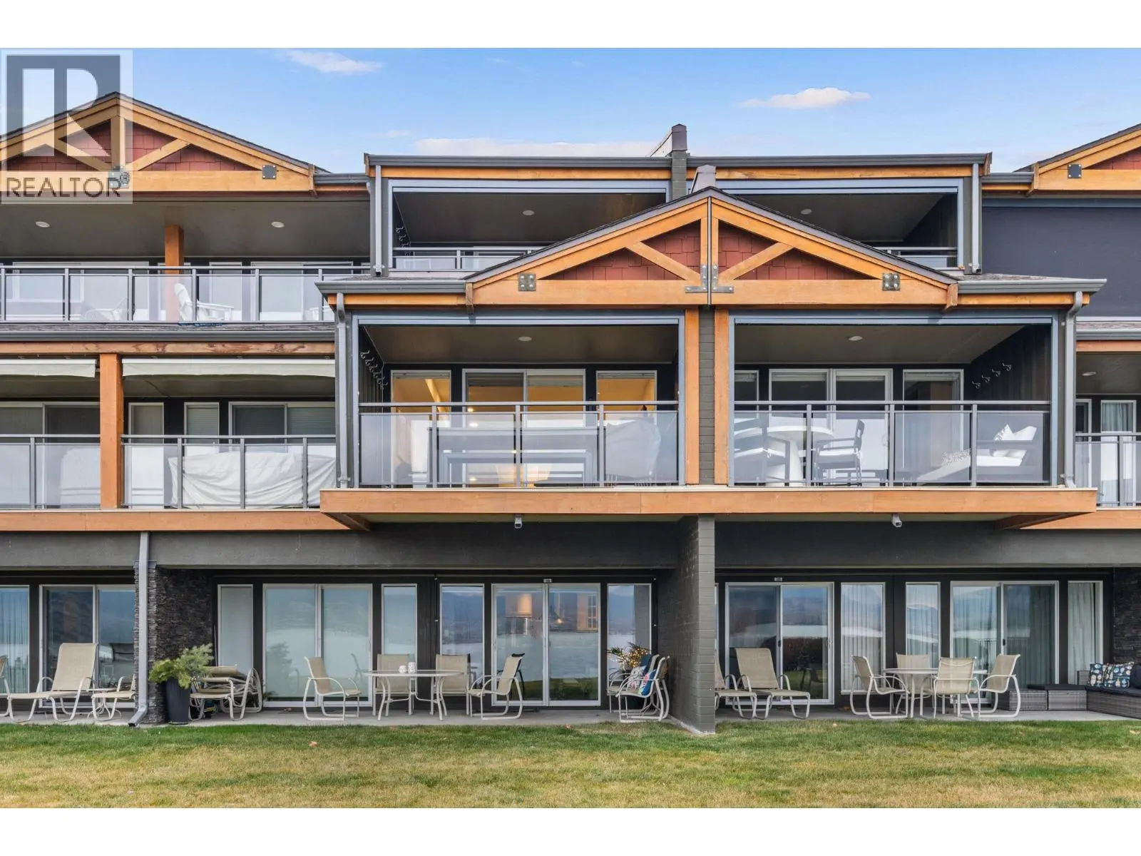 2777 Casa Loma Road Unit# 207. West Kelowna, British Columbia