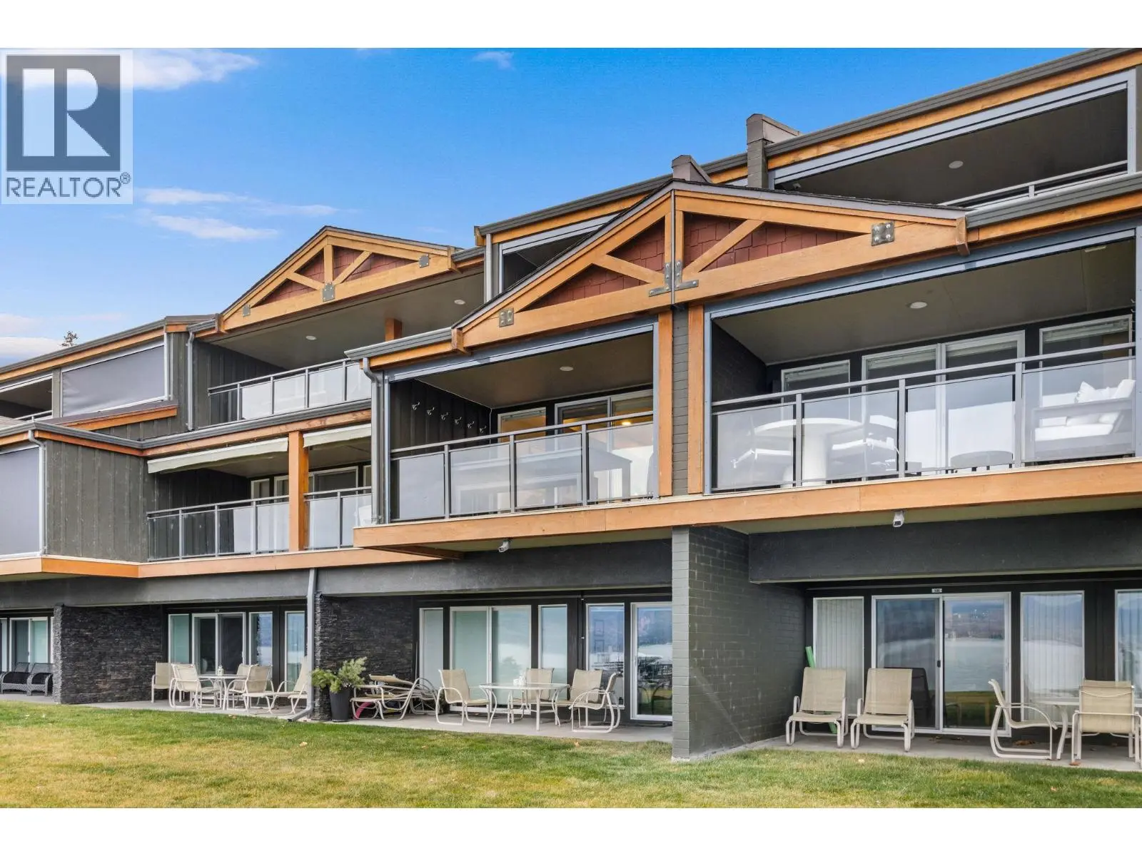2777 Casa Loma Road Unit# 207. West Kelowna, British Columbia