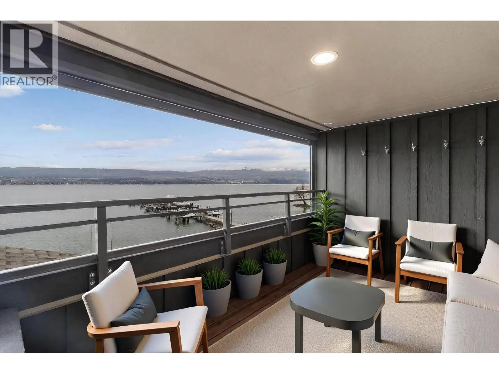 2777 Casa Loma Road Unit# 207. West Kelowna, British Columbia