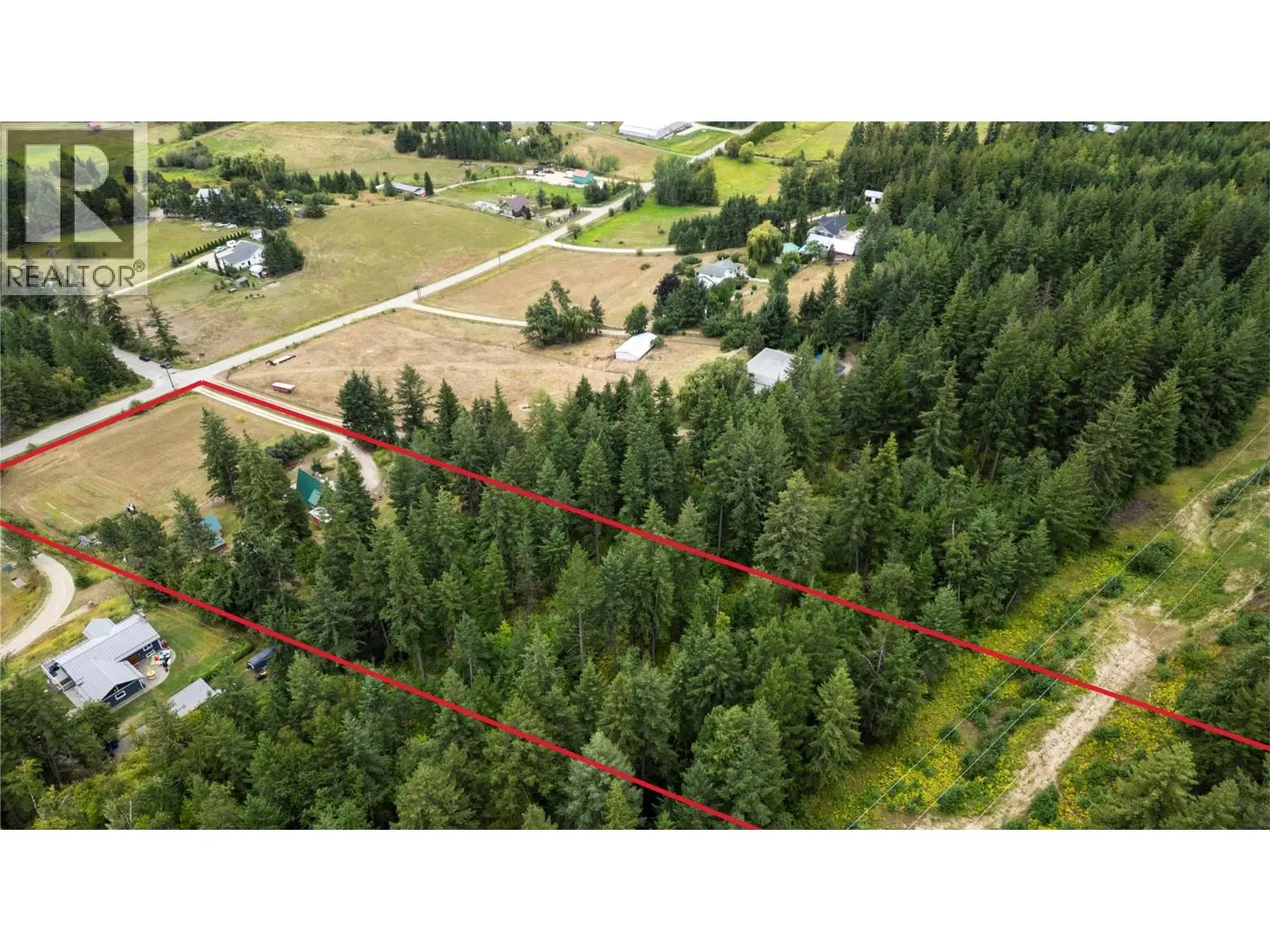 6551 40 Street Nw. Salmon Arm, British Columbia