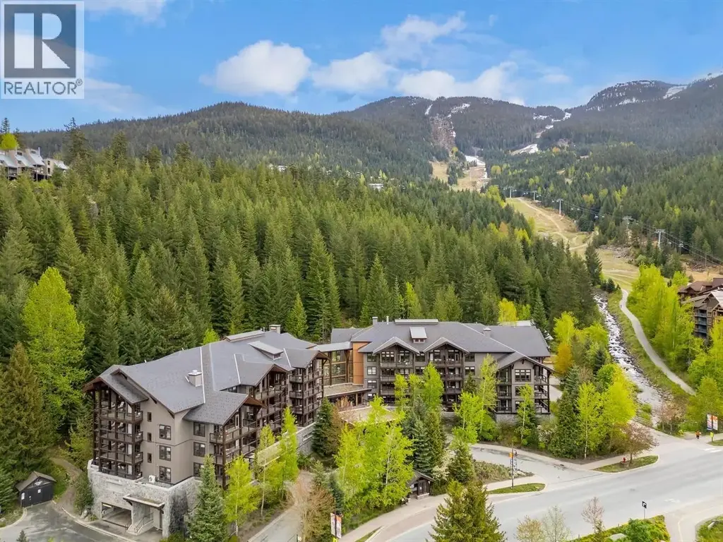 103b 2020 London Lane, Whistler