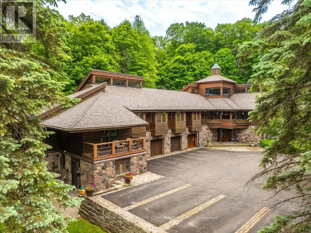 20 Woodsend Crescent, Aurora (Aurora Estates)