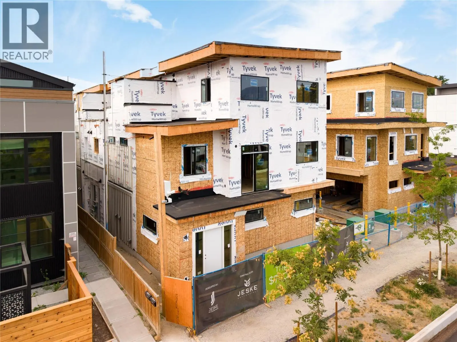 735 Morrison Avenue Unit# 4. Kelowna, British Columbia