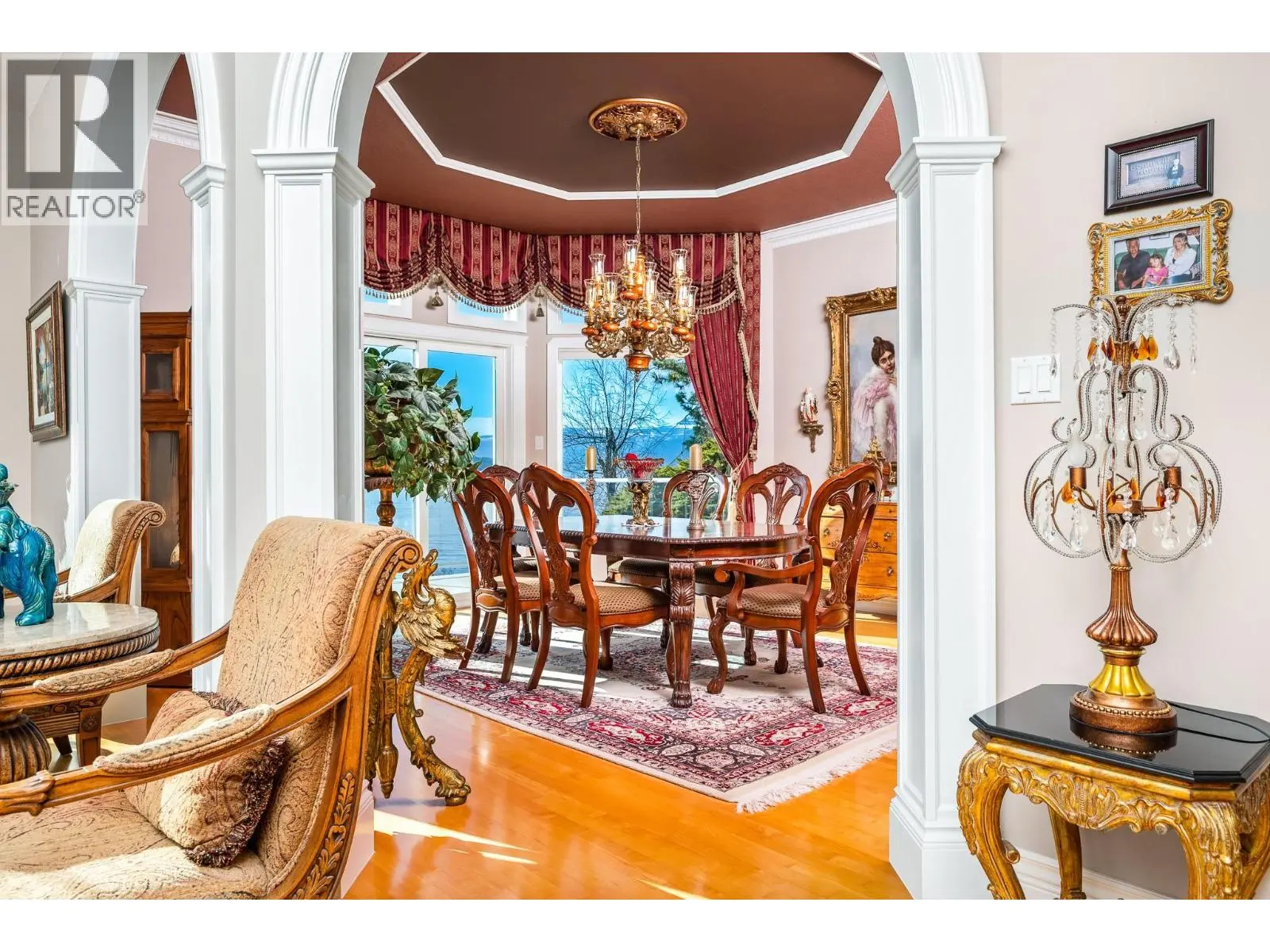 7504 Kennedy Lane. Vernon, British Columbia