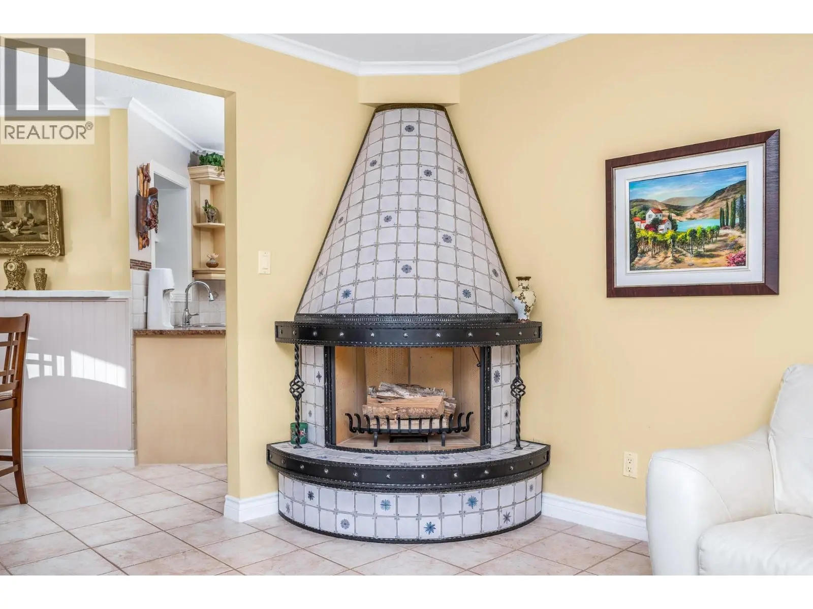 7504 Kennedy Lane. Vernon, British Columbia