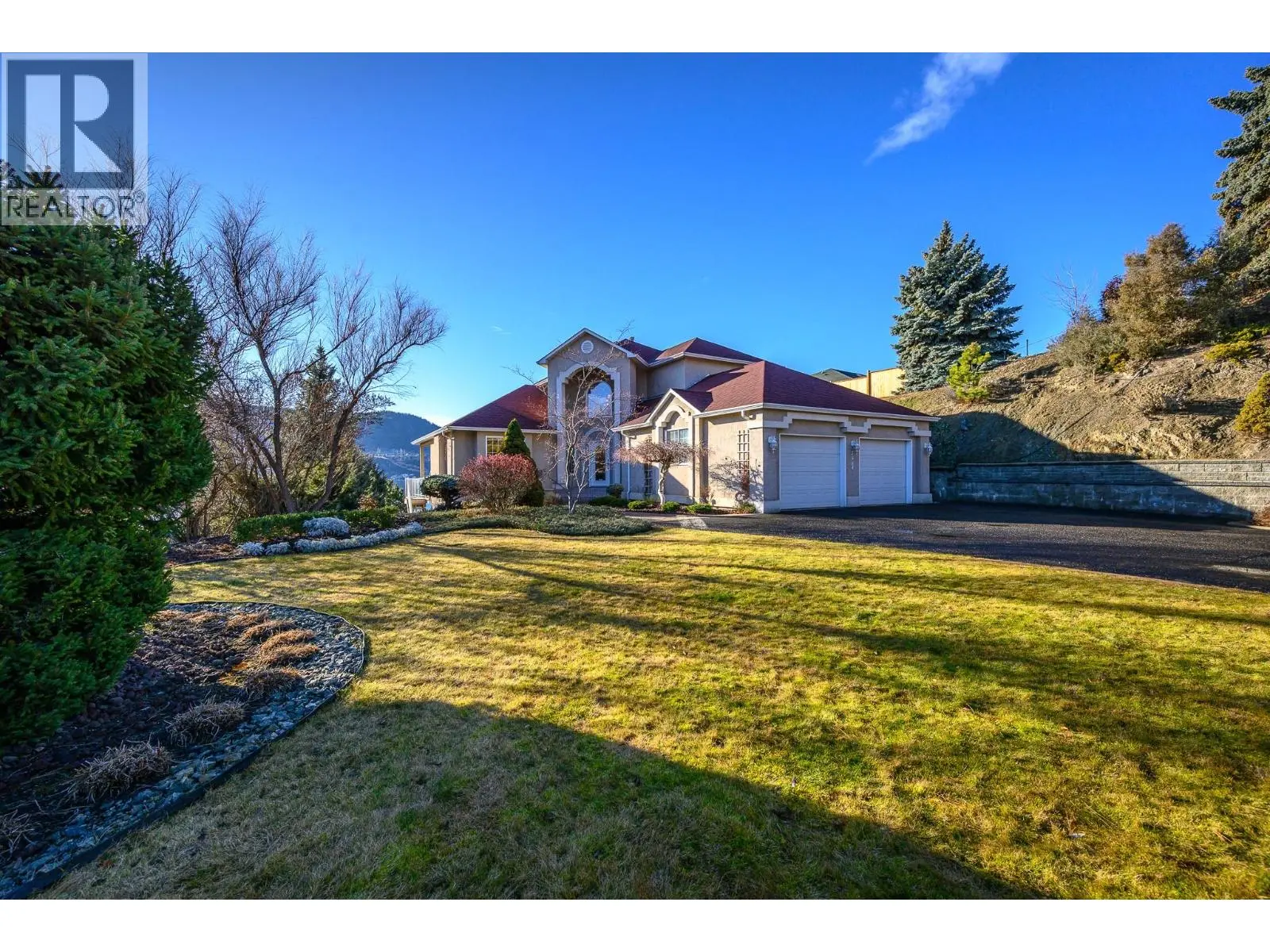 7504 Kennedy Lane. Vernon, British Columbia