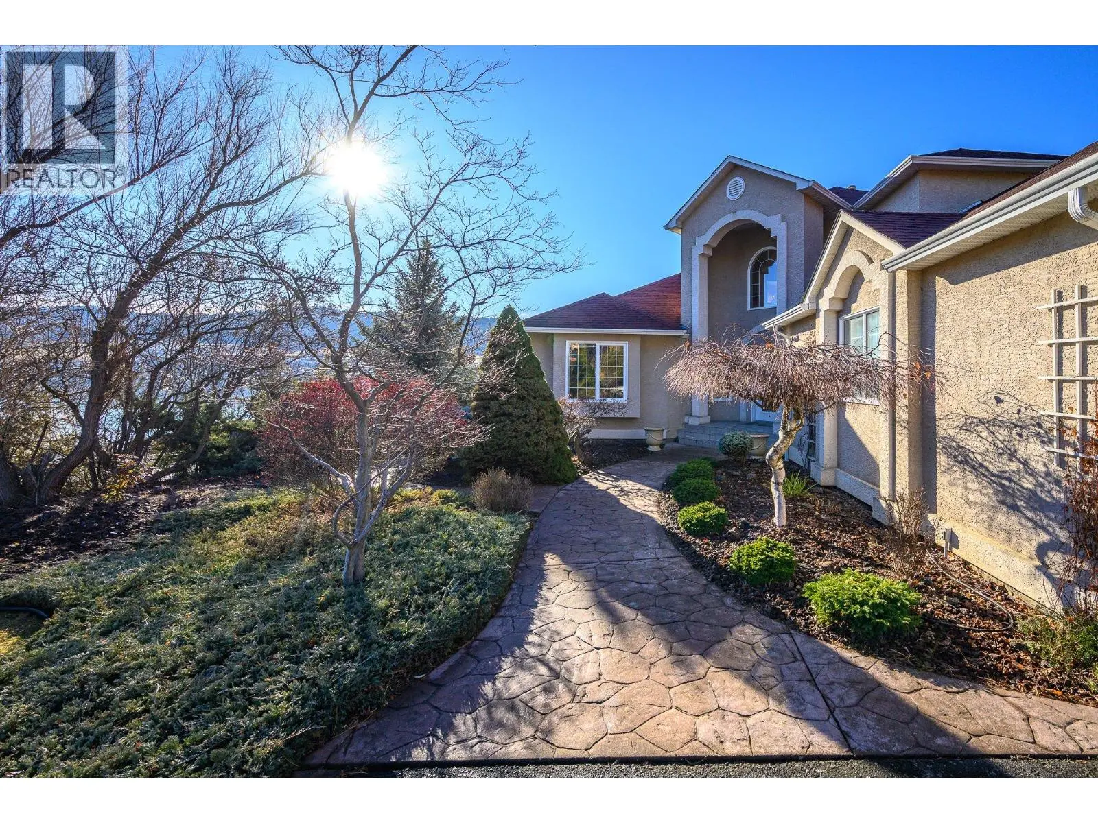 7504 Kennedy Lane. Vernon, British Columbia