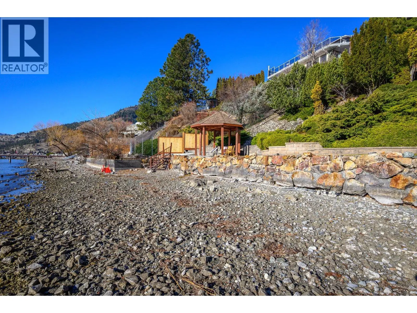 7504 Kennedy Lane. Vernon, British Columbia