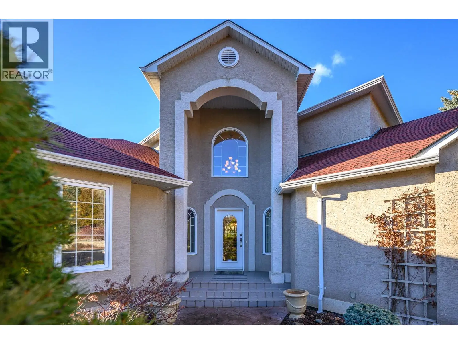 7504 Kennedy Lane. Vernon, British Columbia