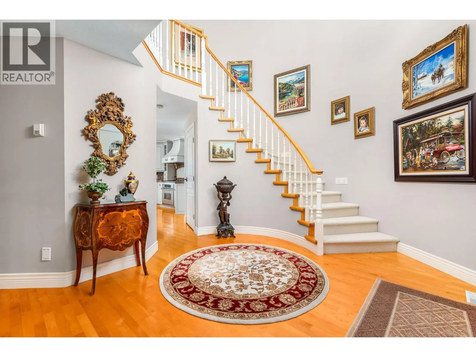 7504 Kennedy Lane. Vernon, British Columbia