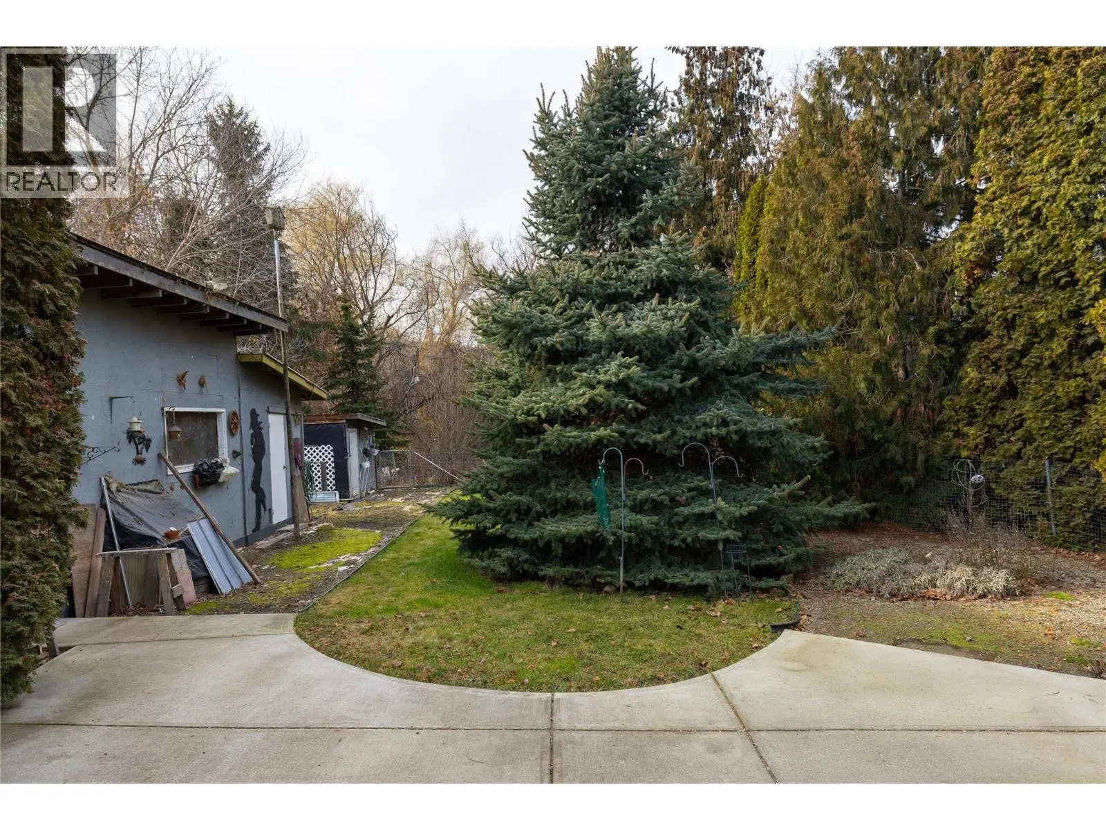 6292 Stickle Road. Vernon, British Columbia