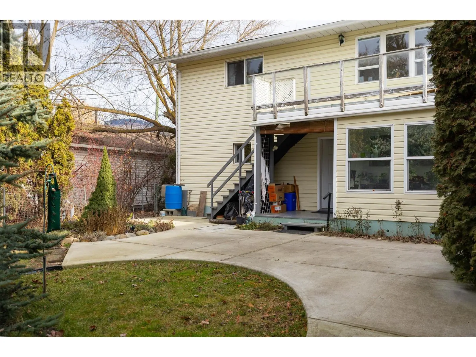 6292 Stickle Road. Vernon, British Columbia