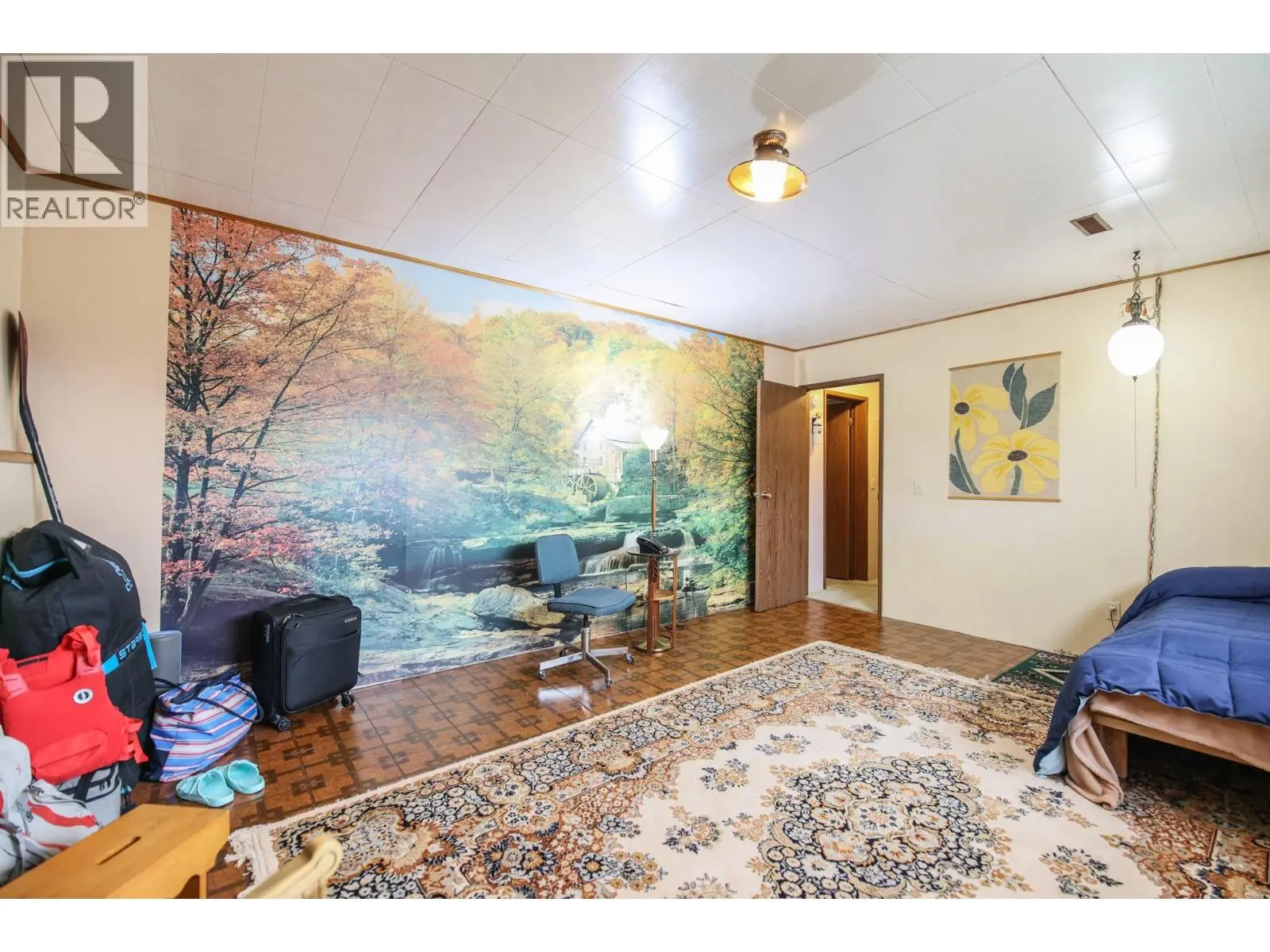 5 Mcintosh Court. Osoyoos, British Columbia