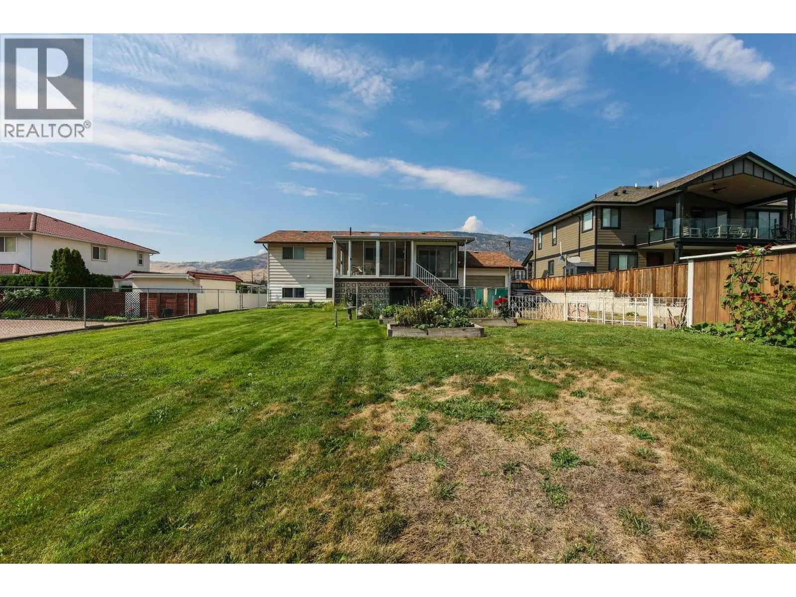 5 Mcintosh Court. Osoyoos, British Columbia