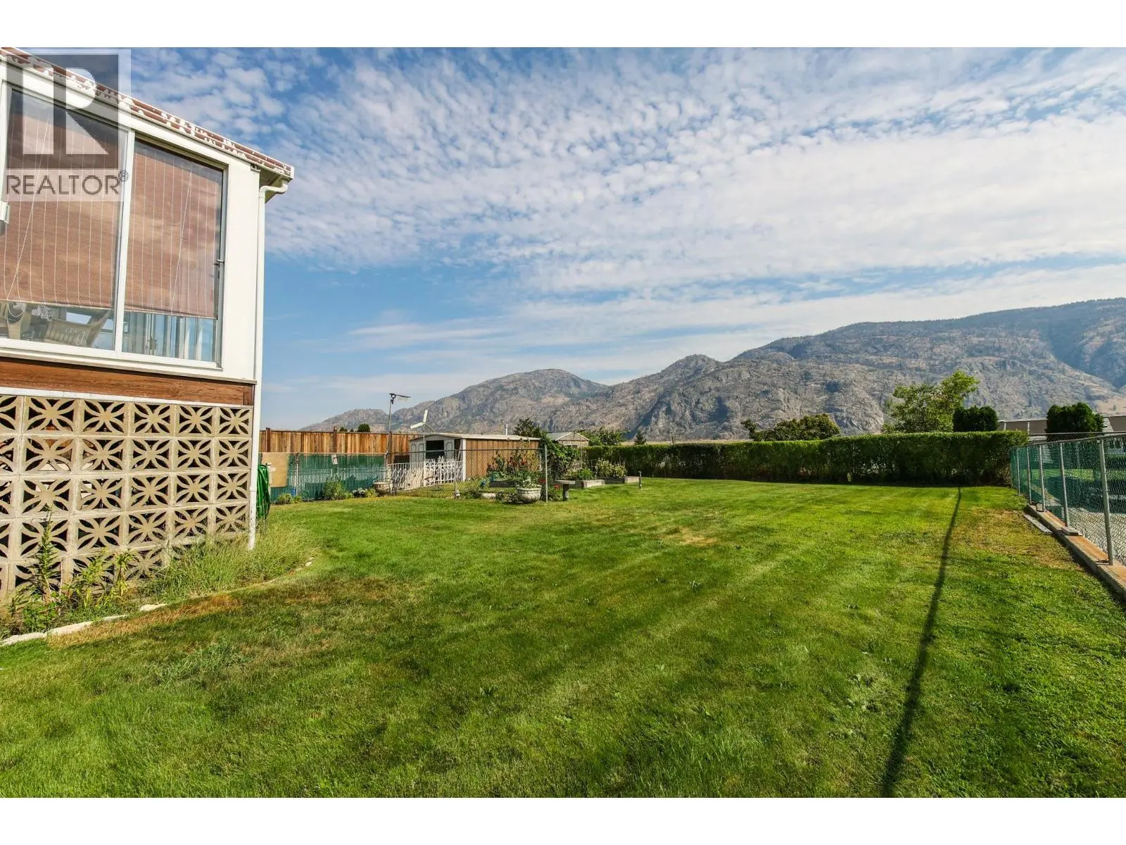 5 Mcintosh Court. Osoyoos, British Columbia