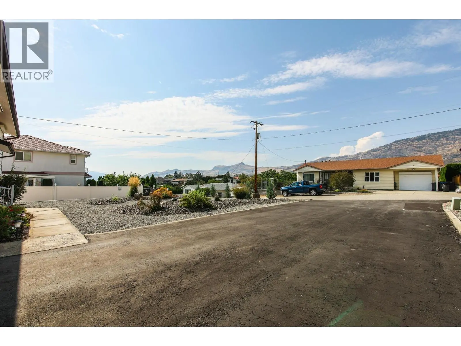 5 Mcintosh Court. Osoyoos, British Columbia