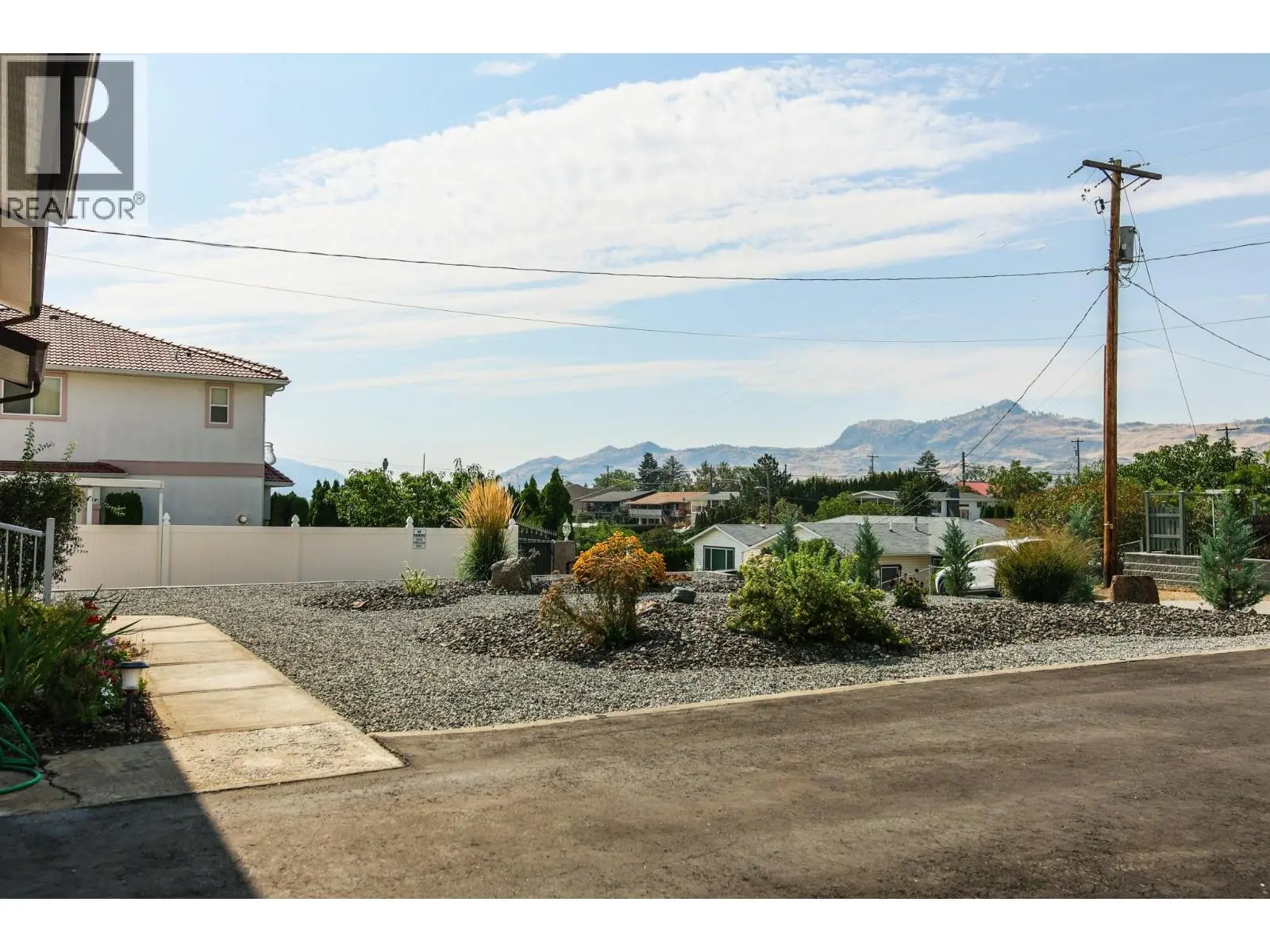 5 Mcintosh Court. Osoyoos, British Columbia