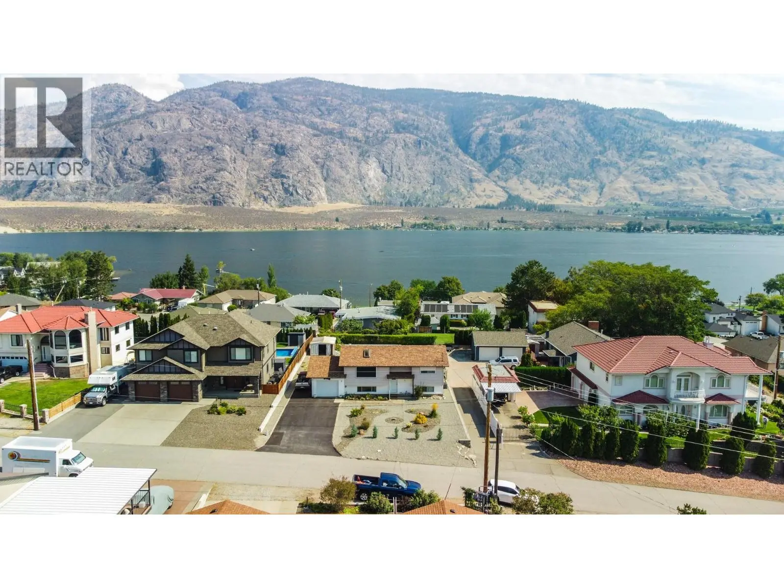 5 Mcintosh Court. Osoyoos, British Columbia