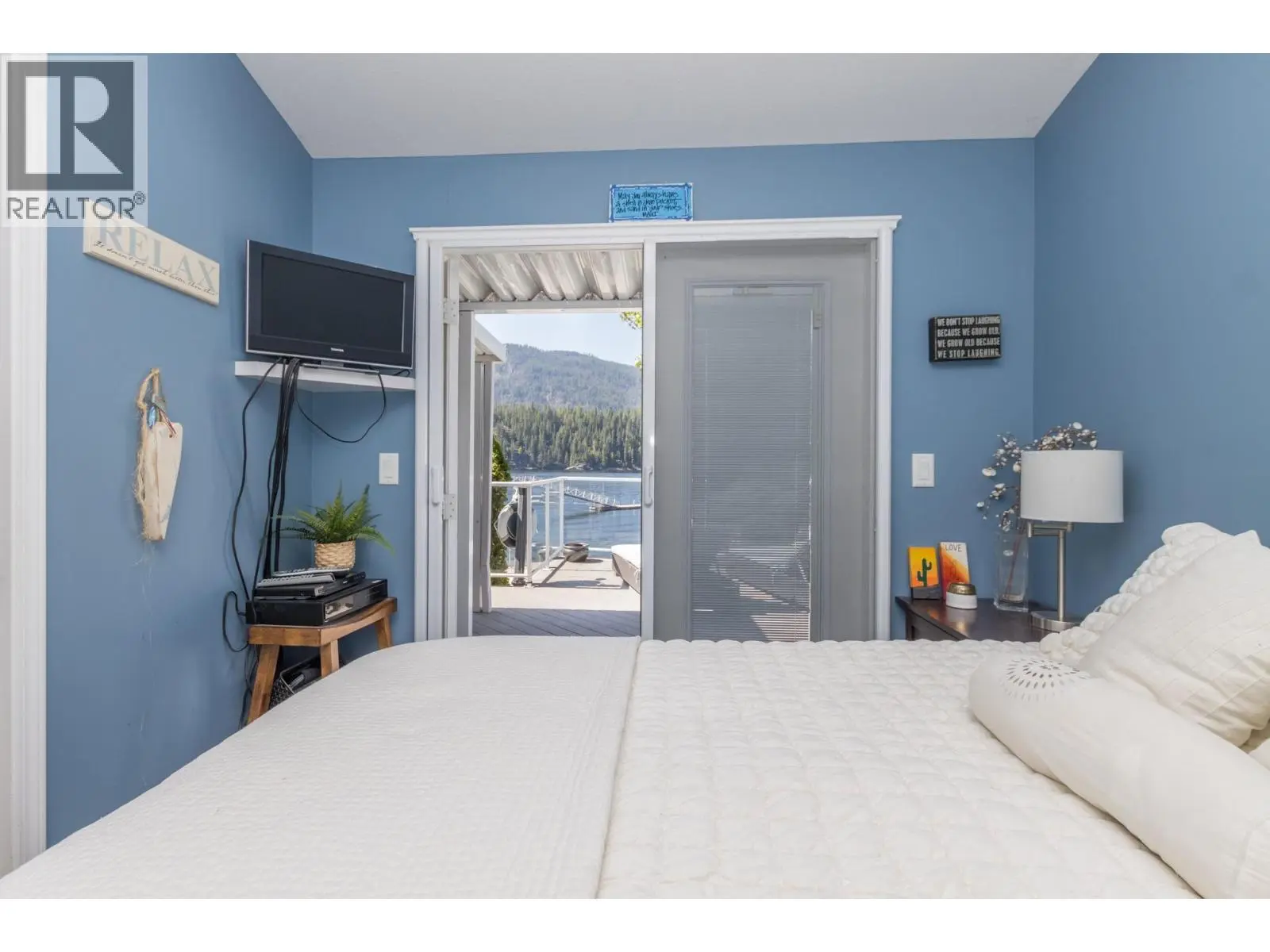 9032 Swanson Road Unit# 2. Swansea Point, British Columbia