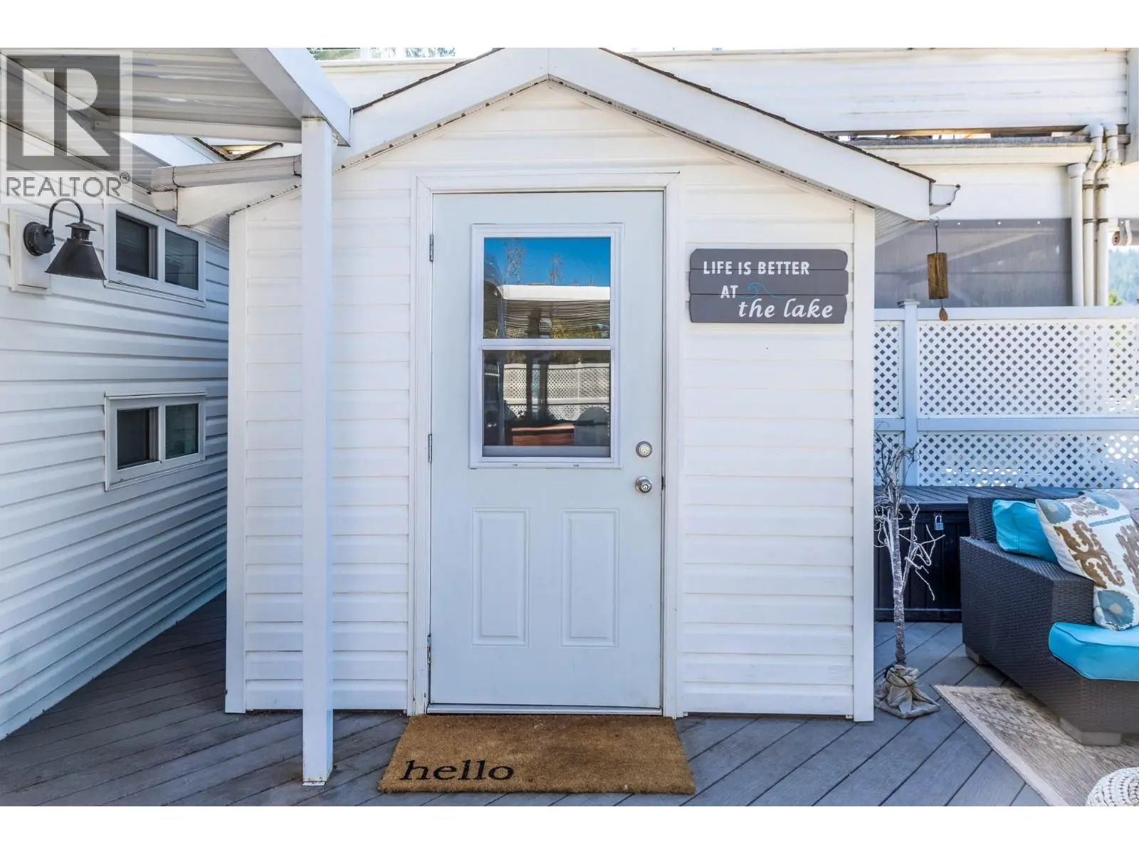 9032 Swanson Road Unit# 2. Swansea Point, British Columbia