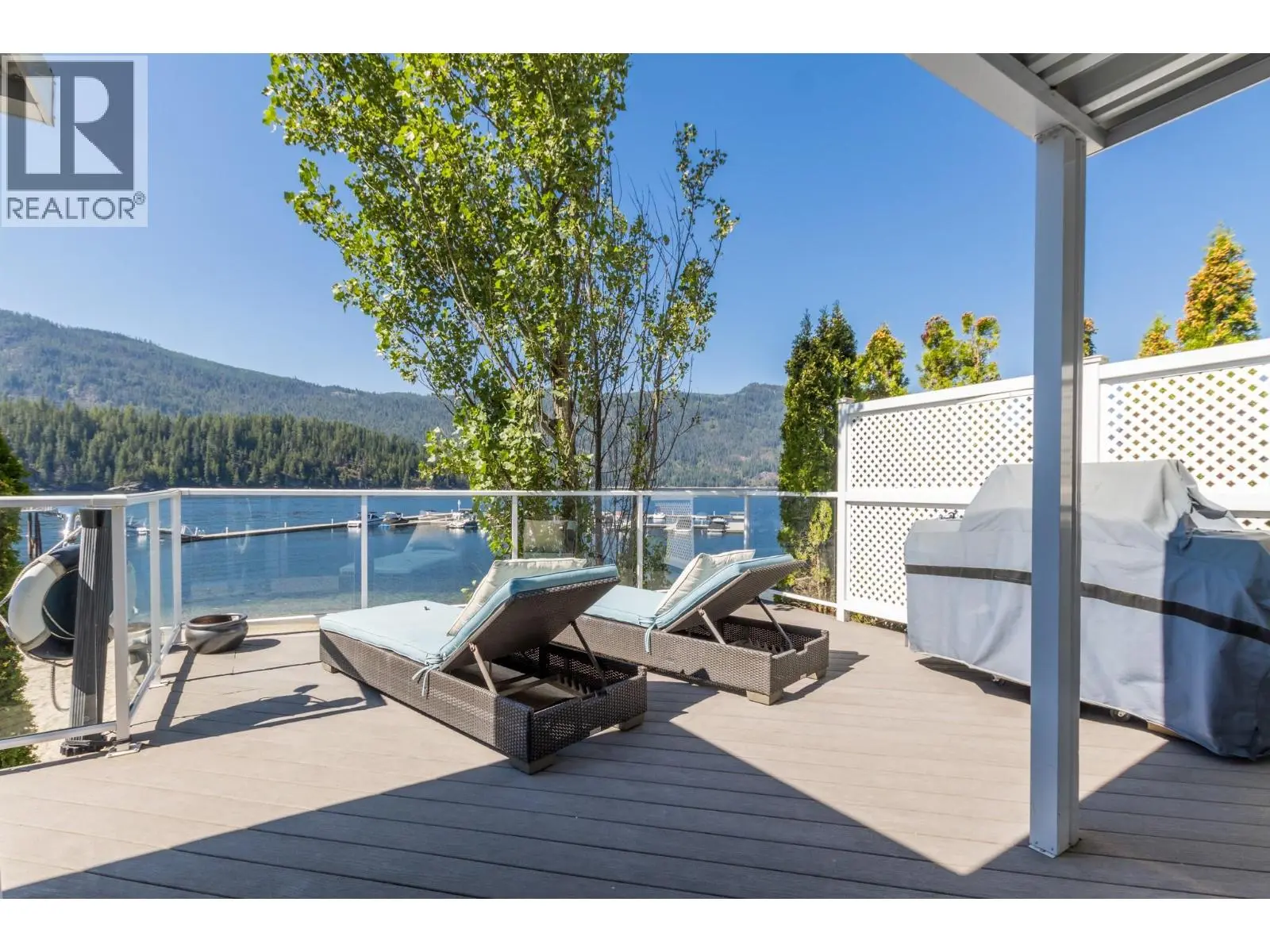 9032 Swanson Road Unit# 2. Swansea Point, British Columbia