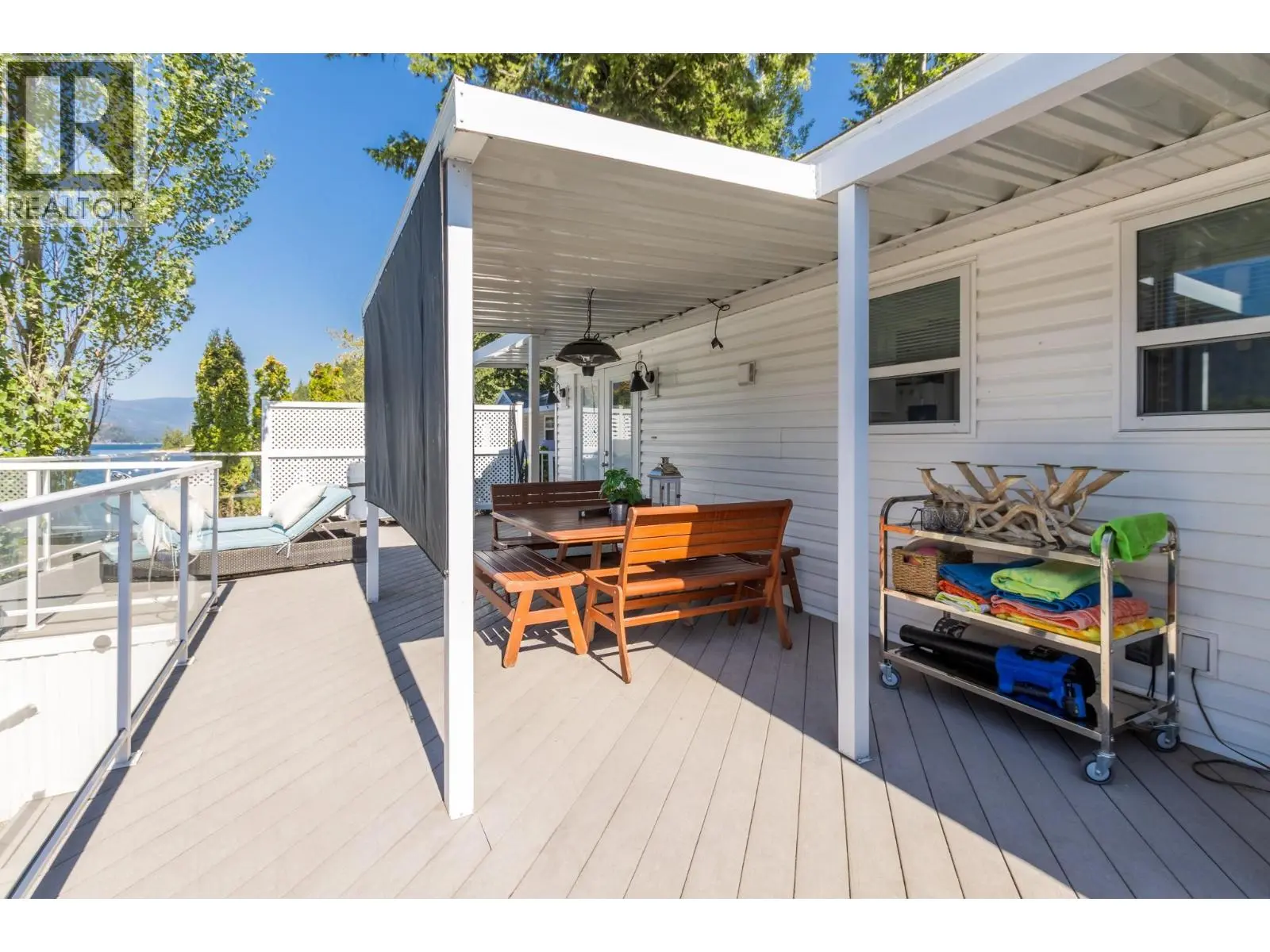 9032 Swanson Road Unit# 2. Swansea Point, British Columbia