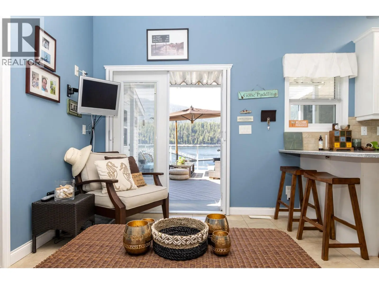 9032 Swanson Road Unit# 2. Swansea Point, British Columbia