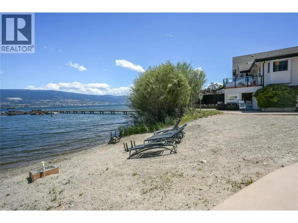 13011 Lakeshore Drive S Unit# 222, Summerland