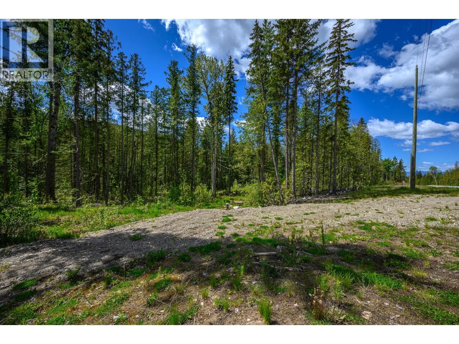 8276 Lincoln Road. Vernon, British Columbia