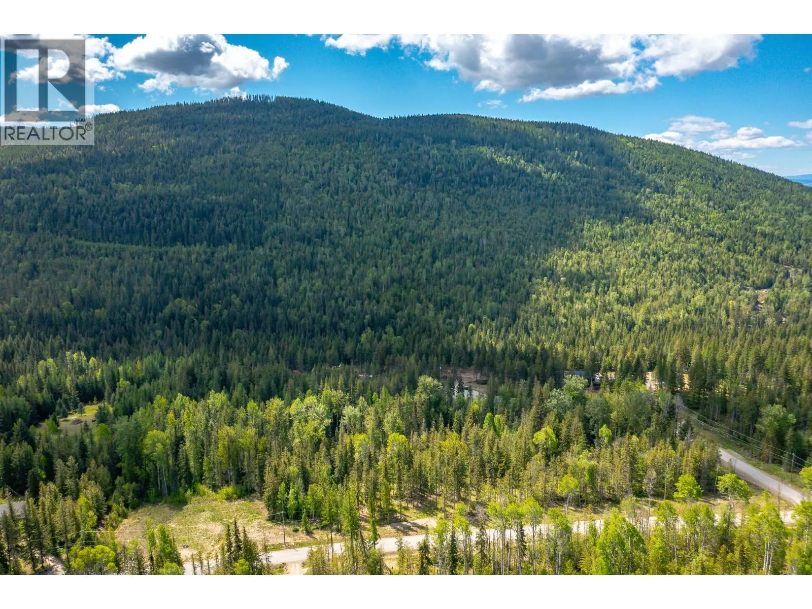 8276 Lincoln Road. Vernon, British Columbia