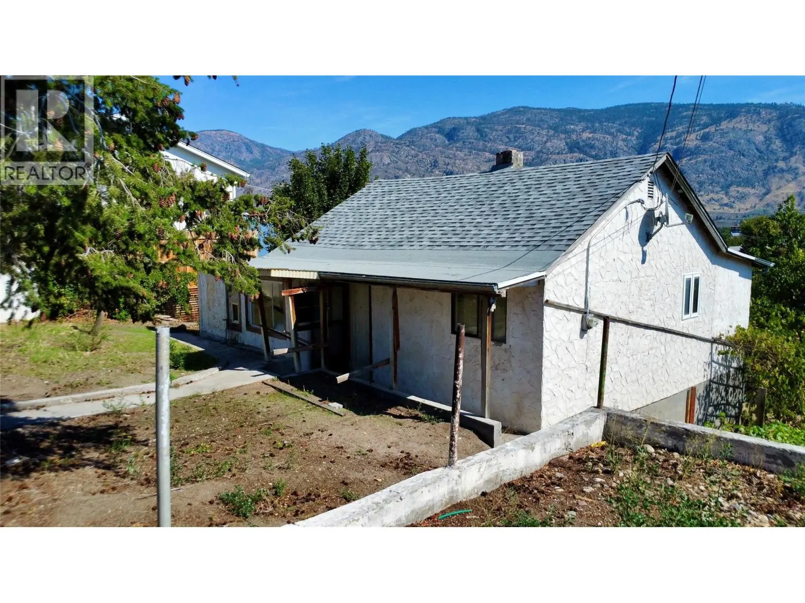 7209 Heron Lane. Osoyoos, British Columbia