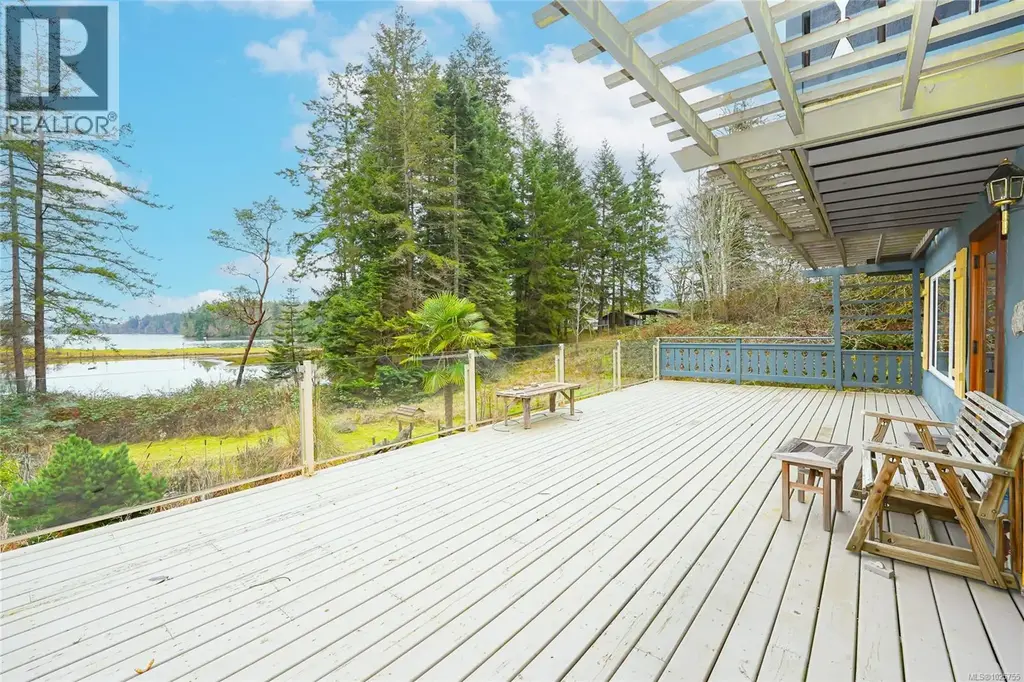 89 Pilkey Point Rd, Thetis Island