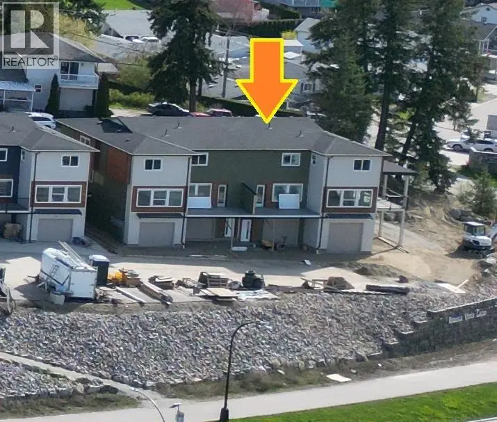 981 12 Street Se Unit# 37. Salmon Arm, British Columbia