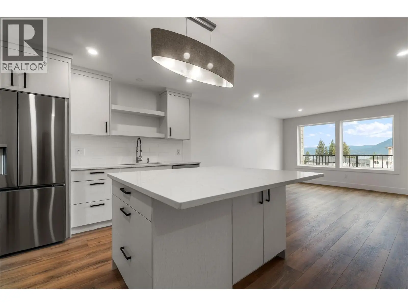 981 12 Street Se Unit# 37. Salmon Arm, British Columbia