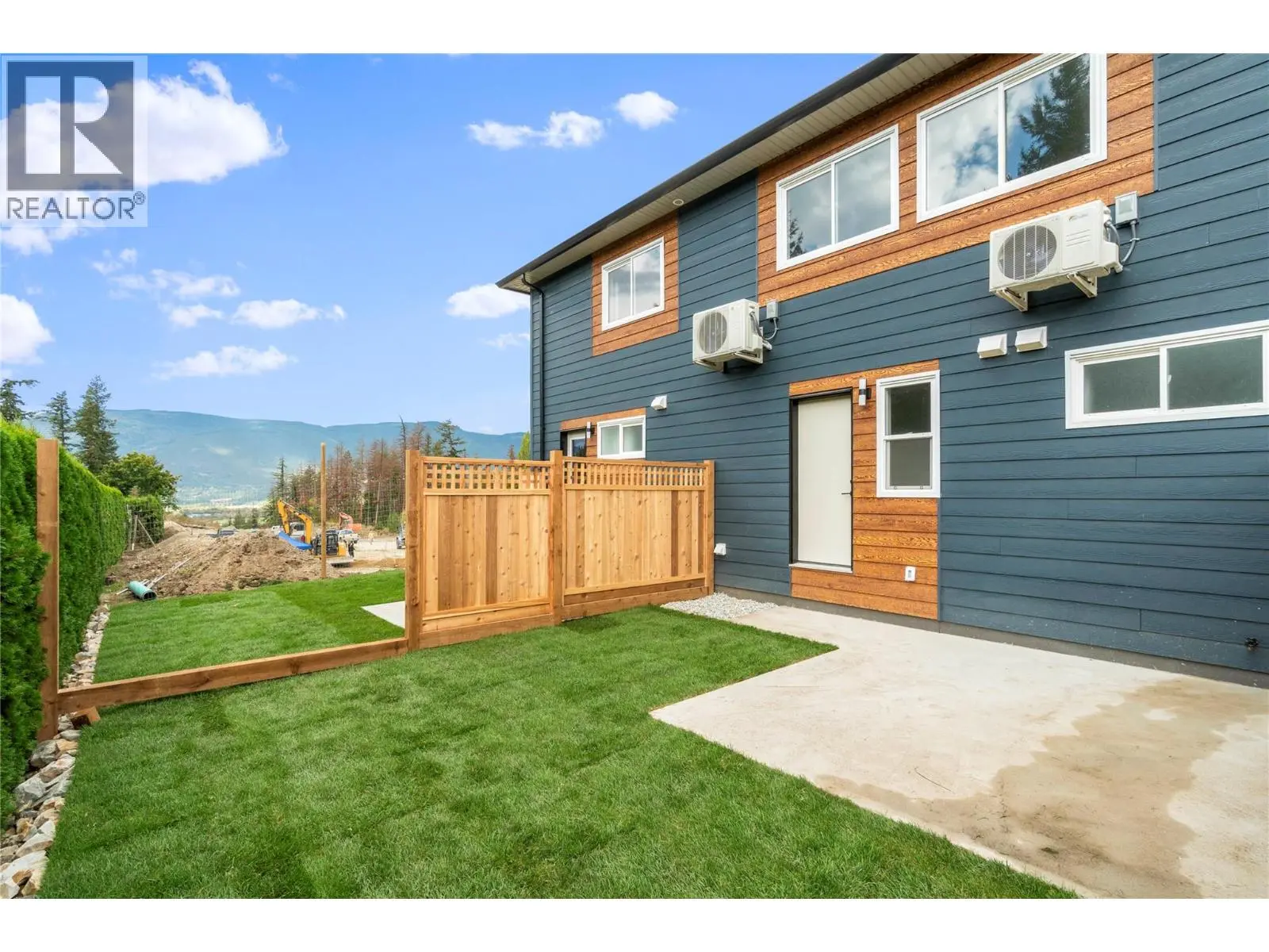 981 12 Street Se Unit# 37. Salmon Arm, British Columbia