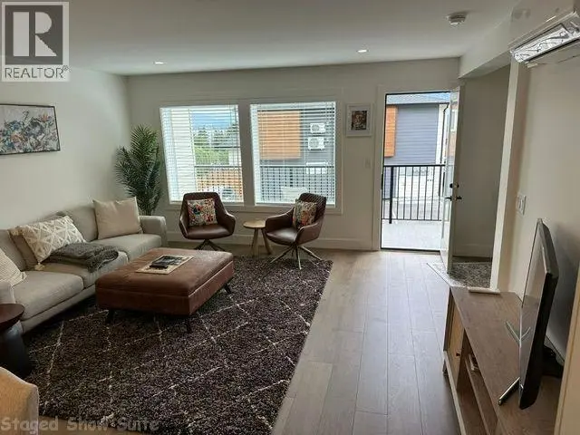 981 12 Street Se Unit# 37. Salmon Arm, British Columbia
