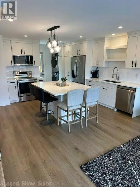 981 12 Street Se Unit# 37. Salmon Arm, British Columbia