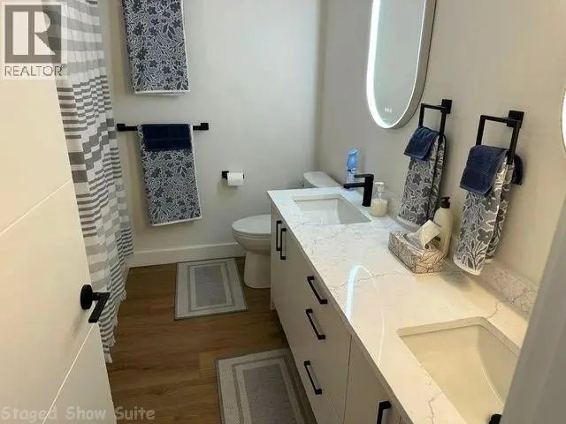 981 12 Street Se Unit# 37. Salmon Arm, British Columbia