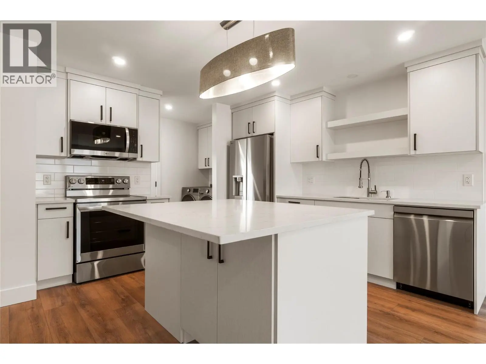 981 12 Street Se Unit# 37. Salmon Arm, British Columbia