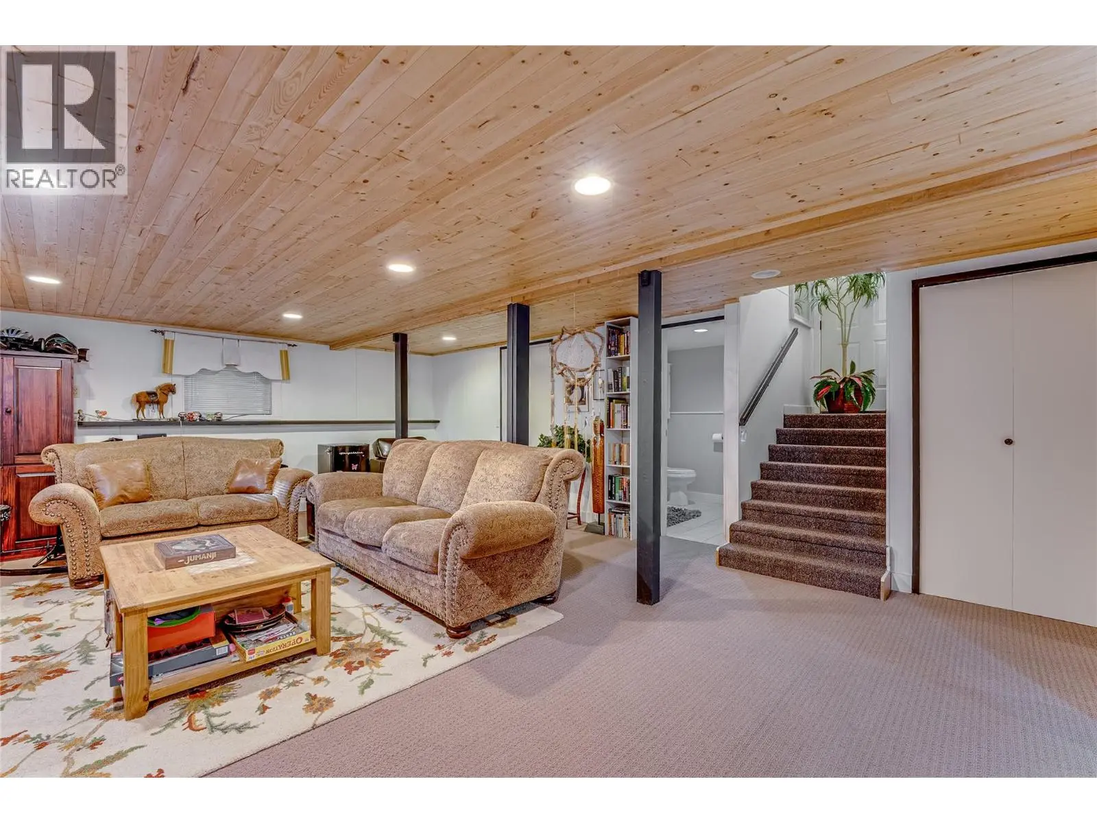 409 Hummingbird Avenue. Vernon, British Columbia