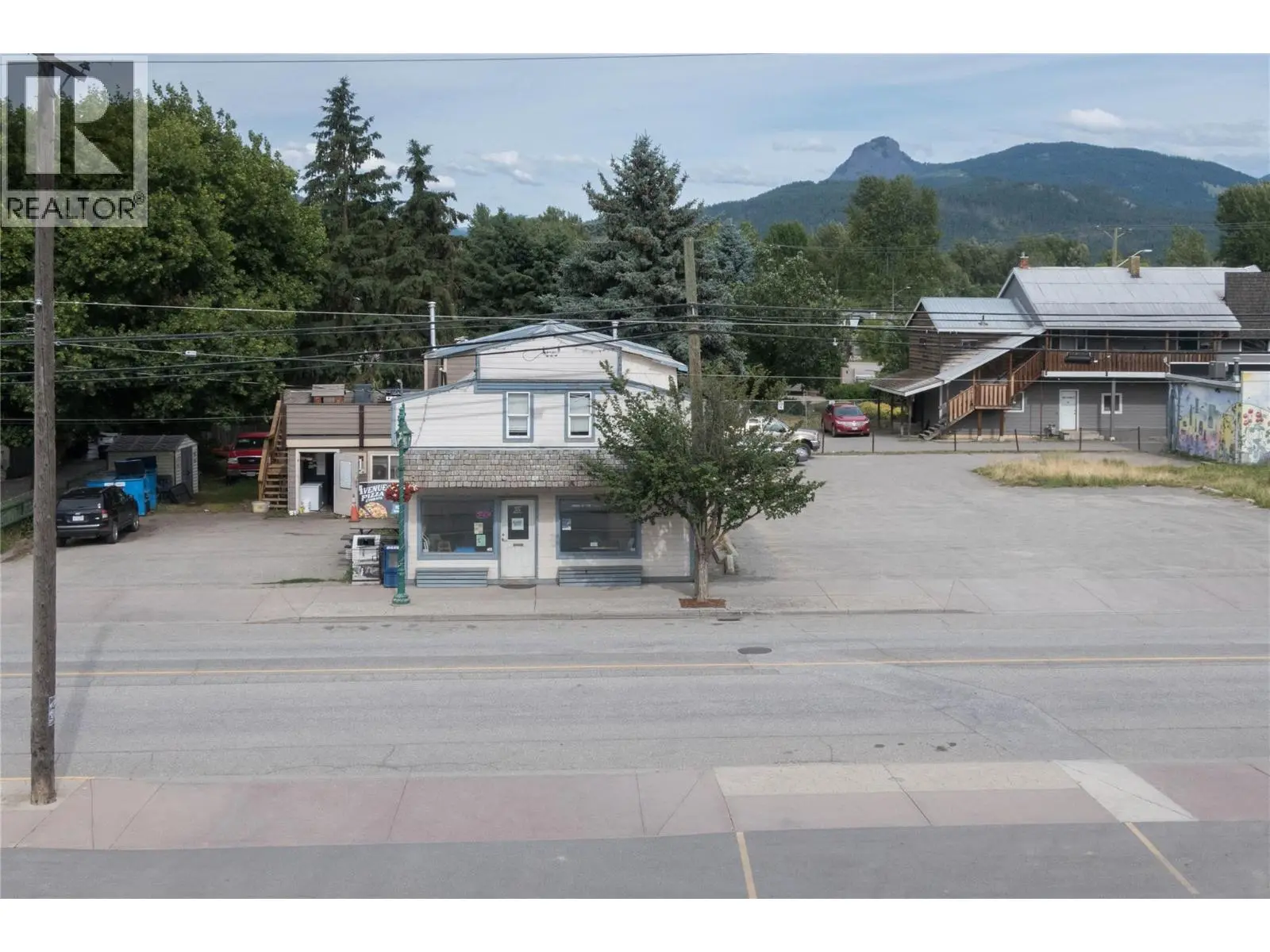 2037 Shuswap Avenue. Lumby, British Columbia