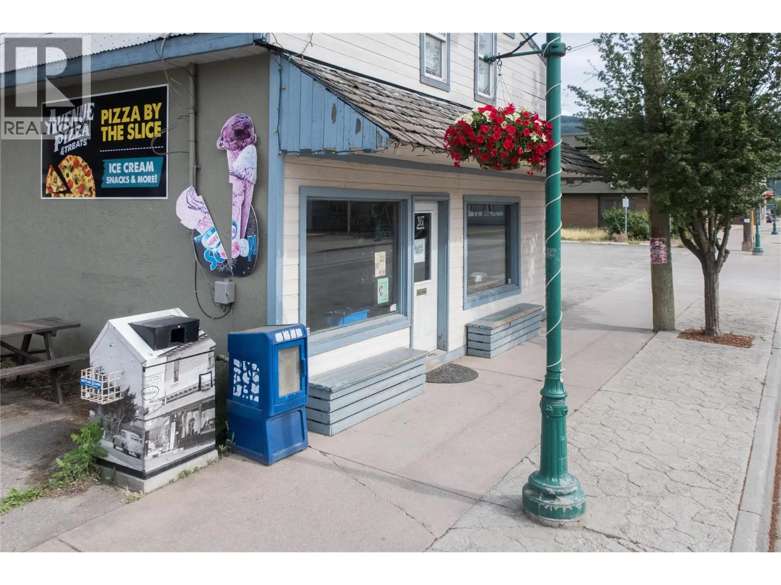 2037 Shuswap Avenue. Lumby, British Columbia