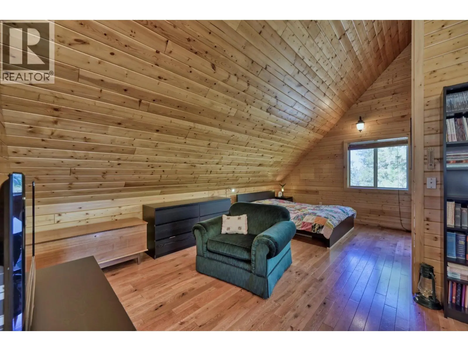 155 Cougar Court. Osoyoos, British Columbia